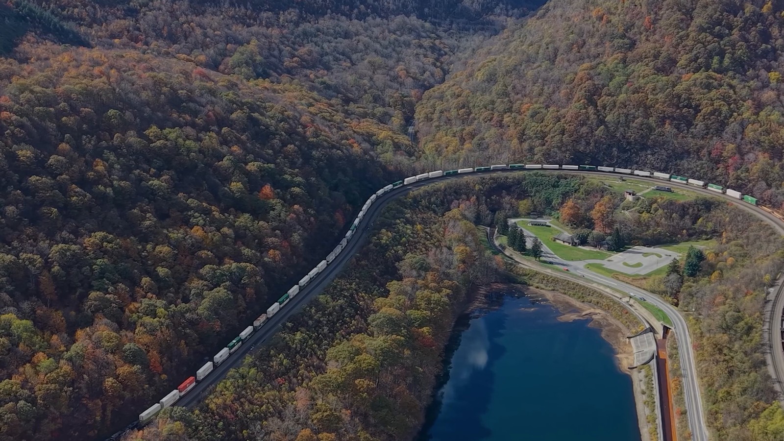 Trusted local expertise. A stronger global network. One shared vision for the future of rail infrastructure across North America. 